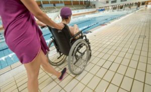 Piscine accesibilité