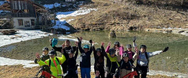 Cap sur la montagne : une semaine givrée pour les jeunes de l’interco !
