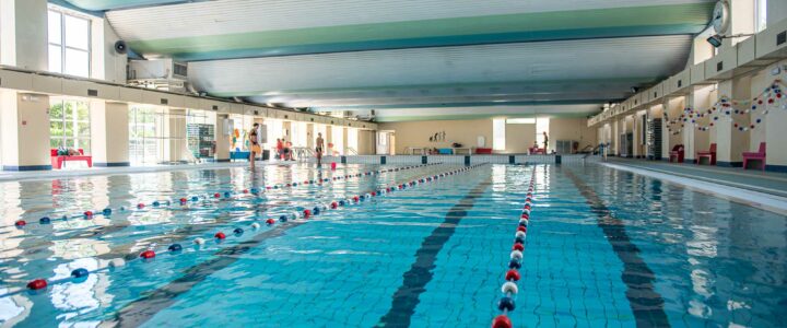 La piscine adapte ses horaires
